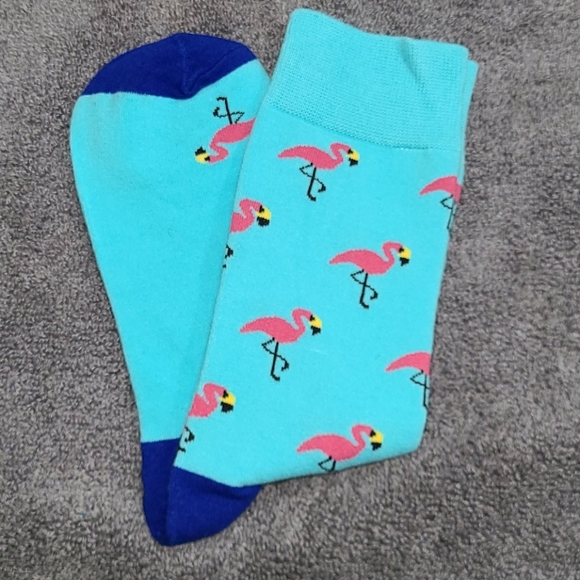 unbranded Other - Pink flamingos! Blue toe socks